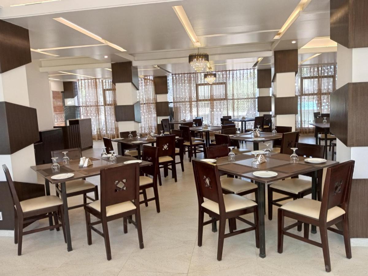 Shada Pathor Hotel & Resort Companiganj 外观 照片